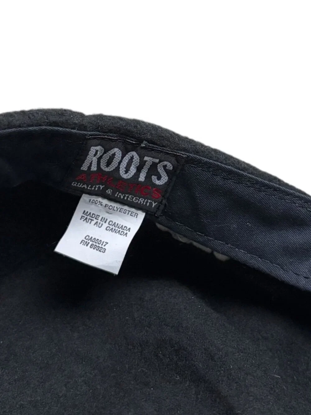 Vintage Roots Canada Olympics Black Hat Poor Boy Cap Fleece Nagano Japan 1998 - Picture 8 of 8